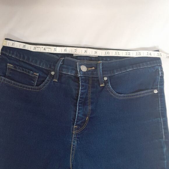 Levi's Jeans 315 Shaping Bootcut Women 30 Shortened‎ Hem to 27.5" Inseam - Picture 7 of 11